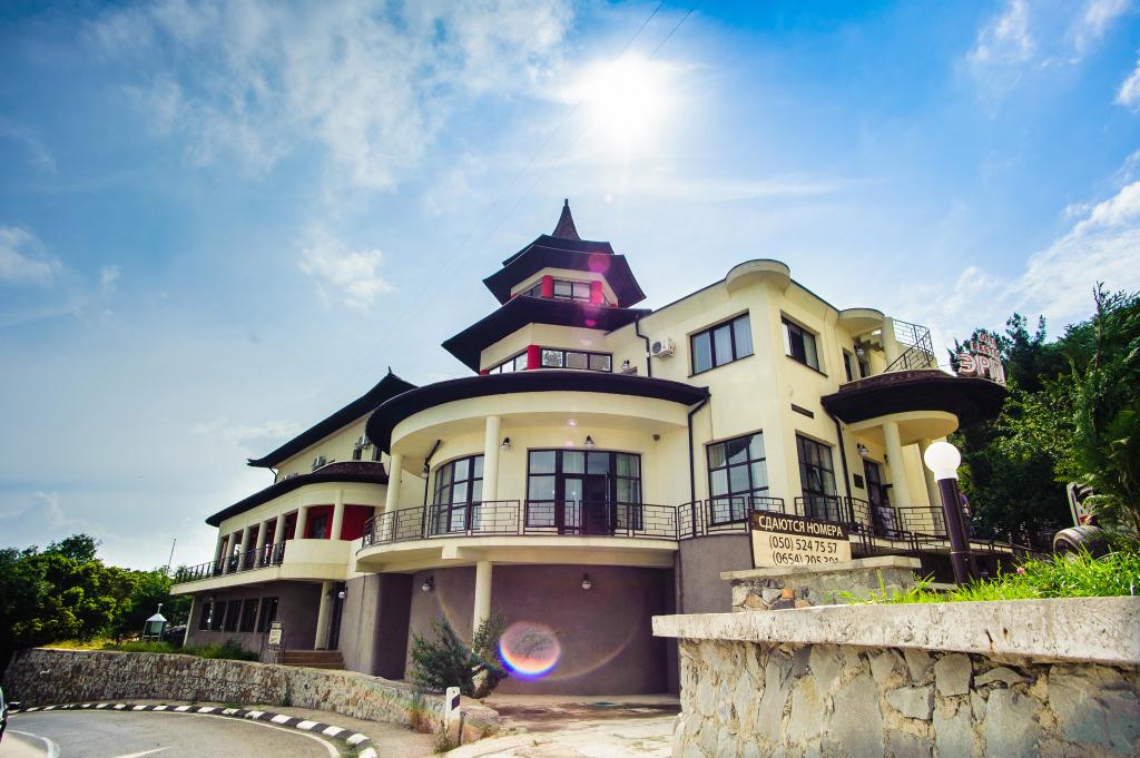 Отель Эрпан - главное фото