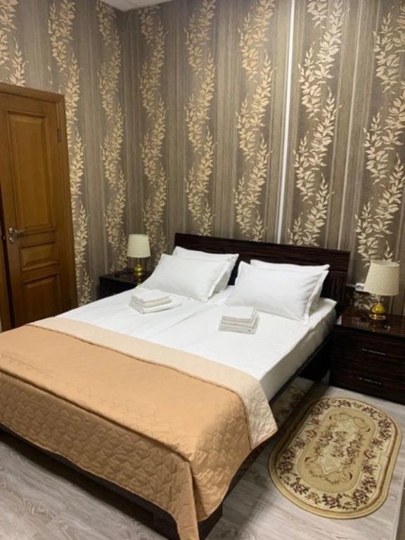 Отель 12 месяцев - главное фото