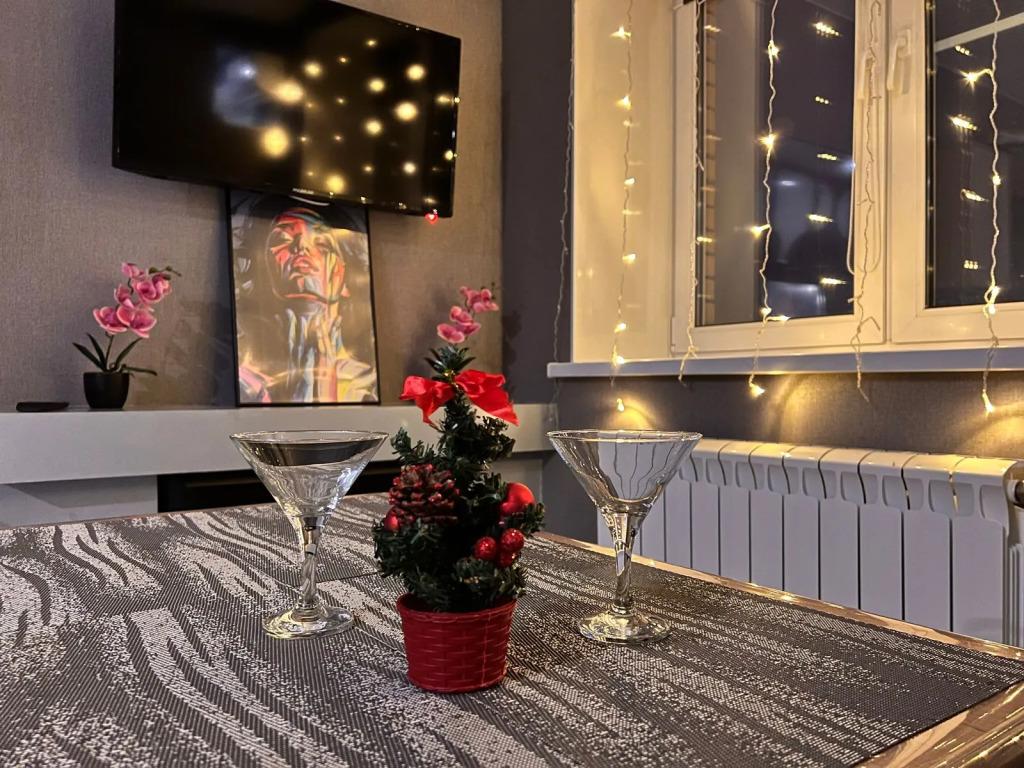 Апартаменты евро-двухкомнатные мкр Пронина к 5 - главное фото