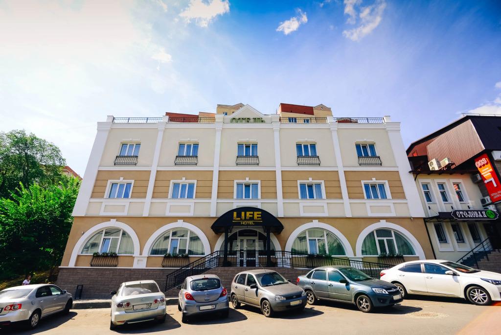 Отель LIFE - главное фото