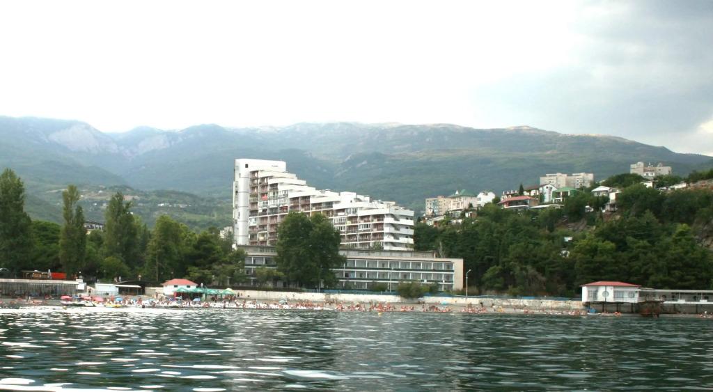 Апартаменты Видовые на Прибрежной 7 в Партените - главное фото