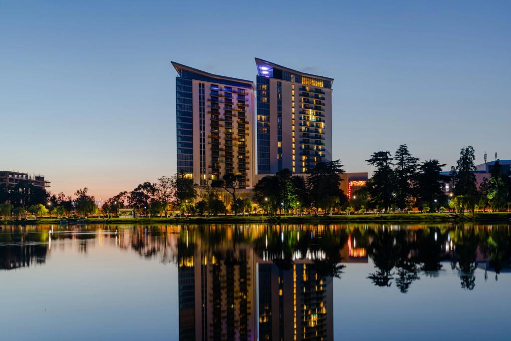 Bellevue Residence Suites - главное фото