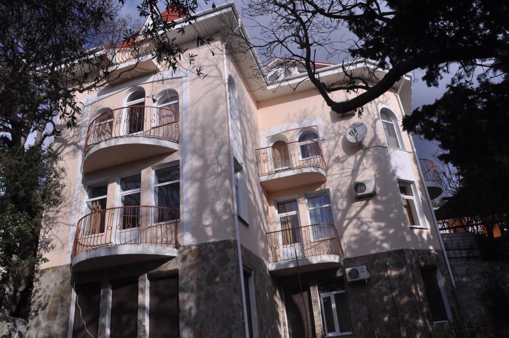 Отель Яхт-Клуб - главное фото