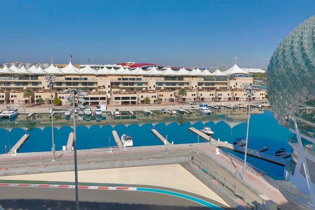 W Abu Dhabi - Yas Island - главное фото