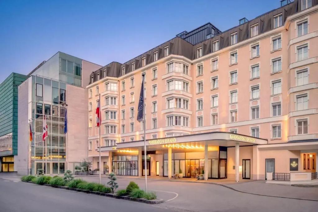 Sheraton Grand Salzburg - главное фото