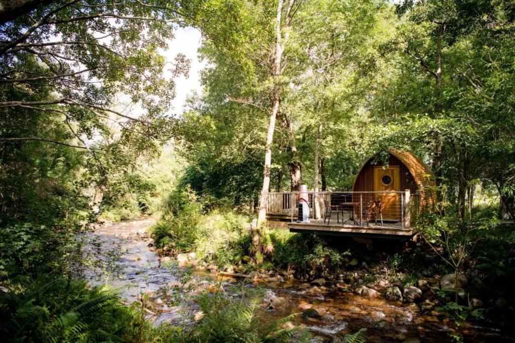 RiverBeds Lodges with Hot Tubs - главное фото