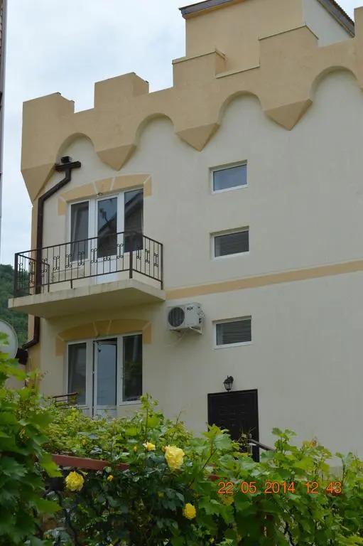 Гостевой дом Четыре лилии - главное фото