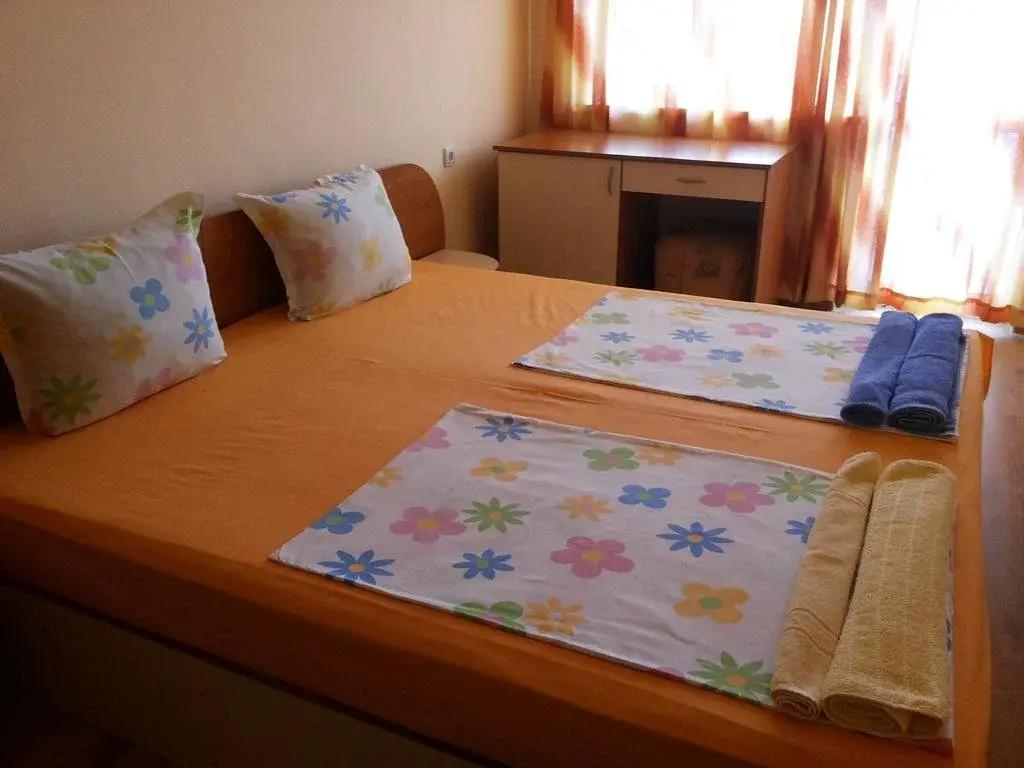 Ivanovi Guest House - главное фото