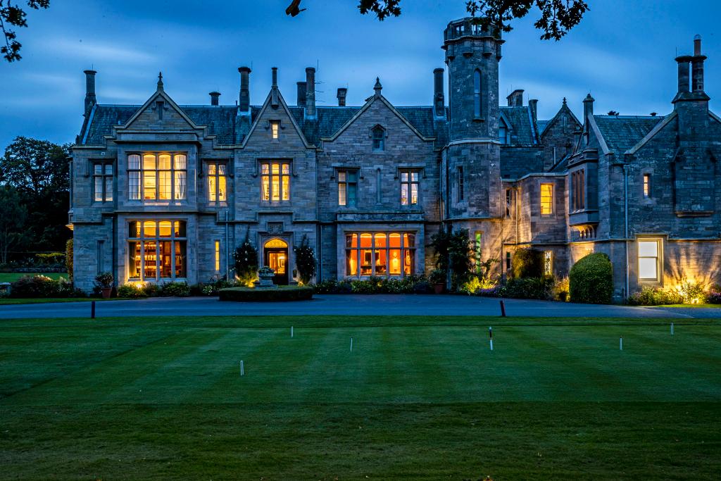 SCHLOSS Roxburghe, part of Destination by Hyatt - главное фото