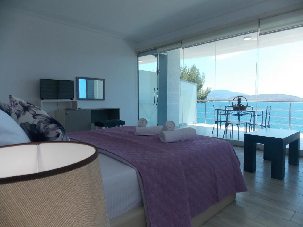 Oceanic Overview Suites - главное фото