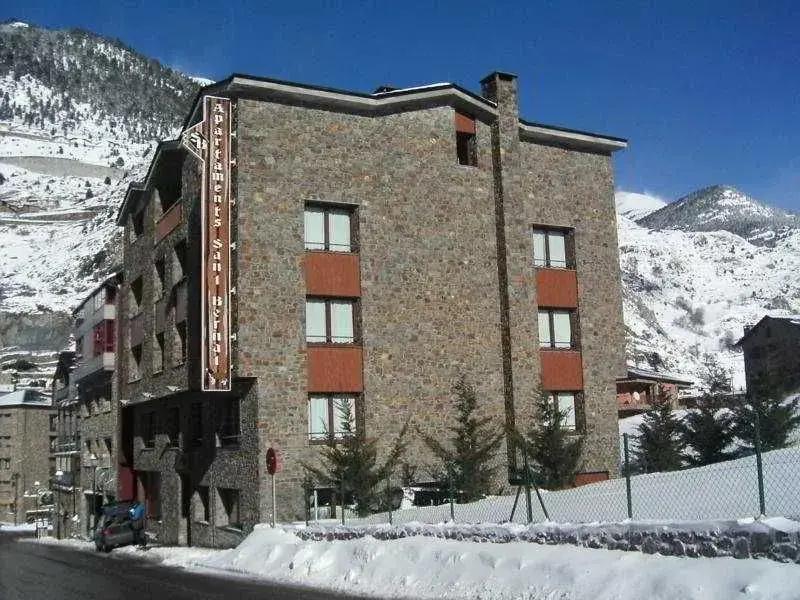 Apartaments Sant Bernat - главное фото