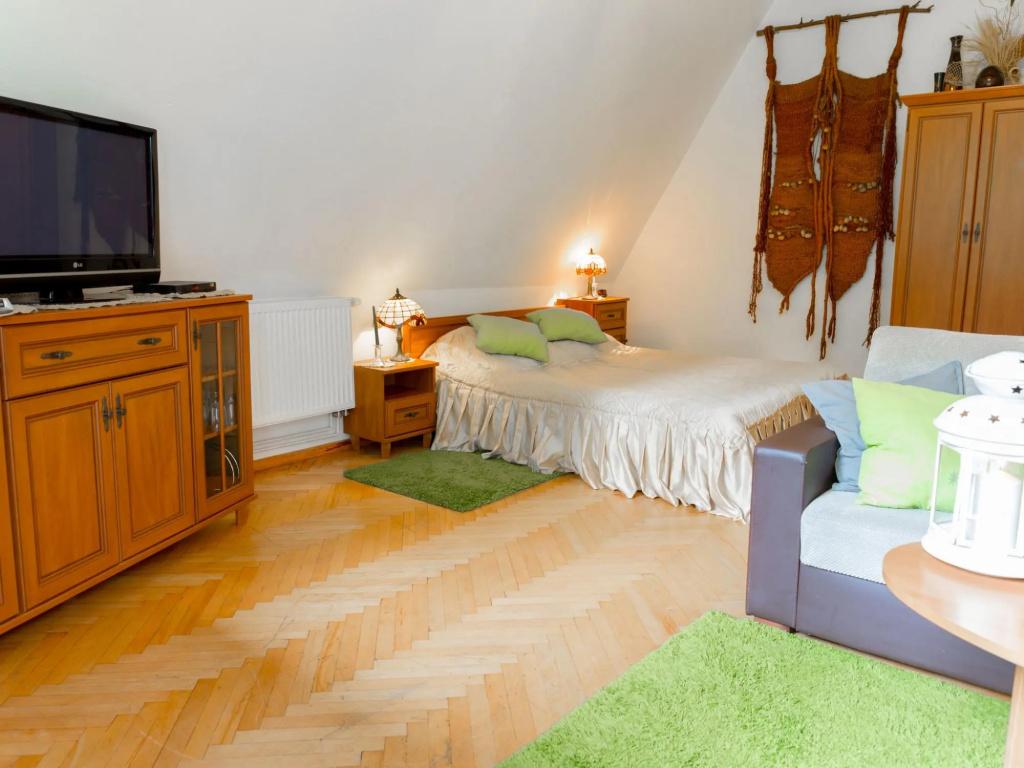 Cottage in Rusko Near Beaches and Pool - главное фото