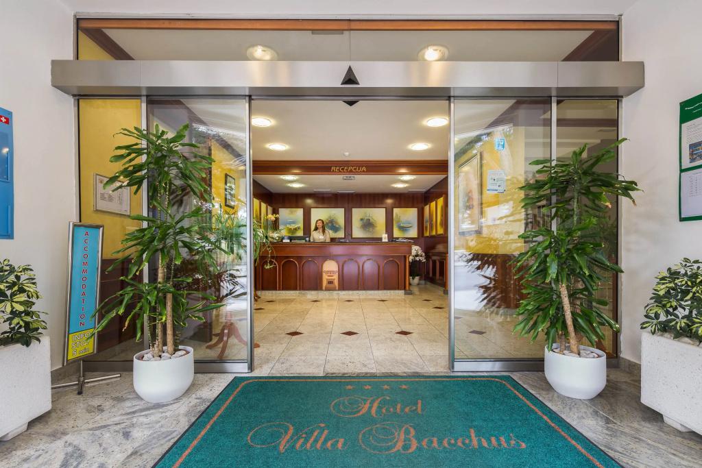 Hotel Bacchus - главное фото