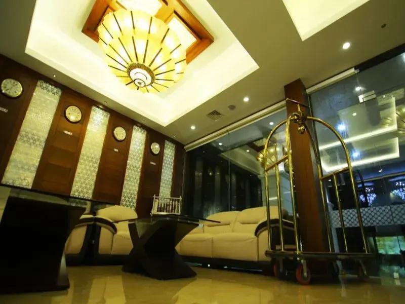 Saugandhika Residency - главное фото