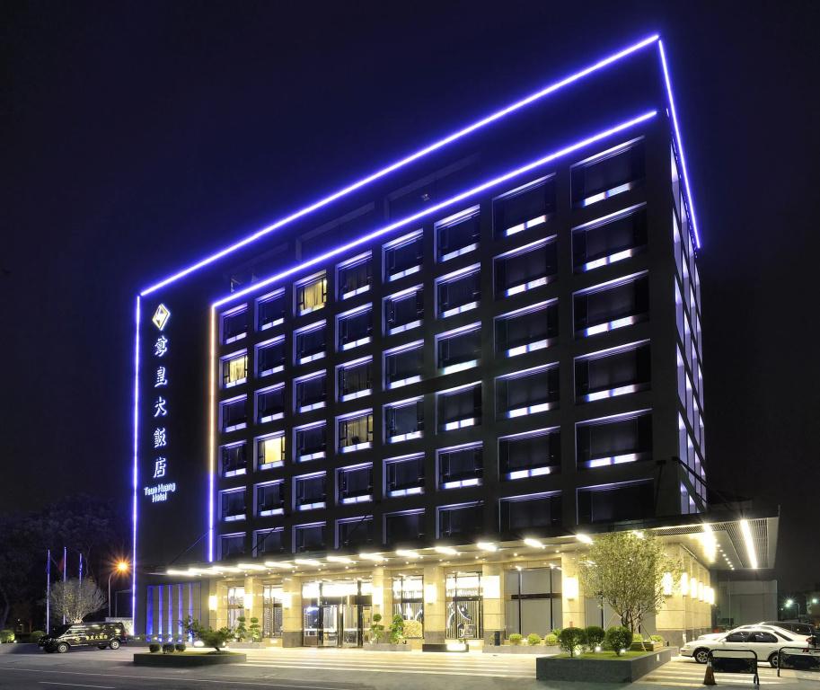 Tsun Huang Hotel - главное фото