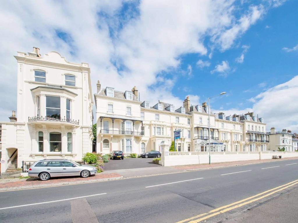 Travelodge Tunbridge Wells - главное фото