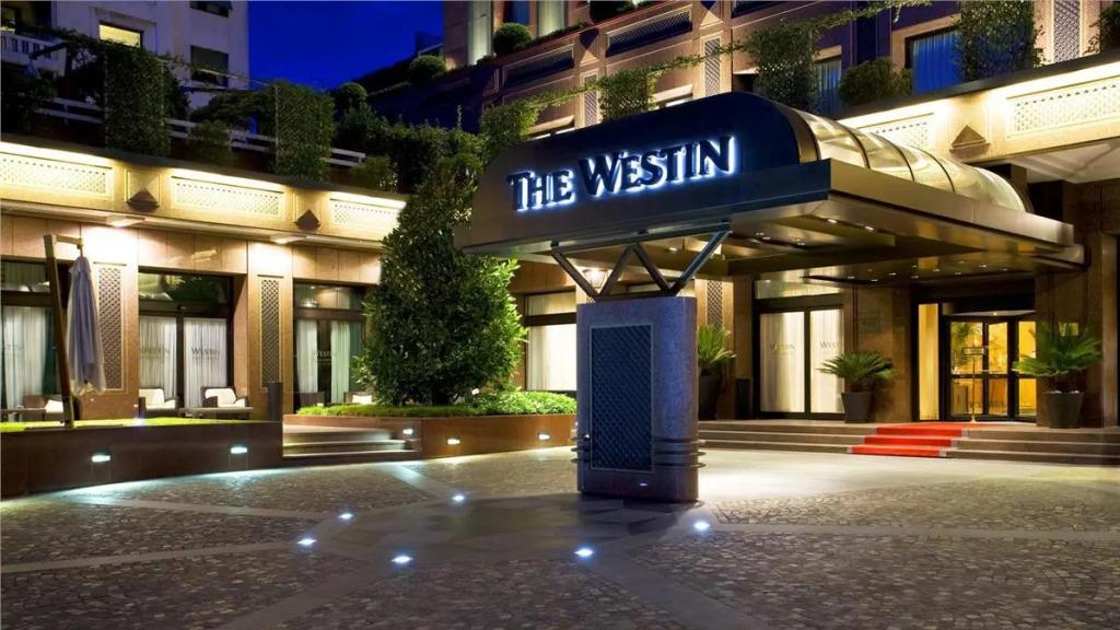 The Westin Palace, Milan - главное фото