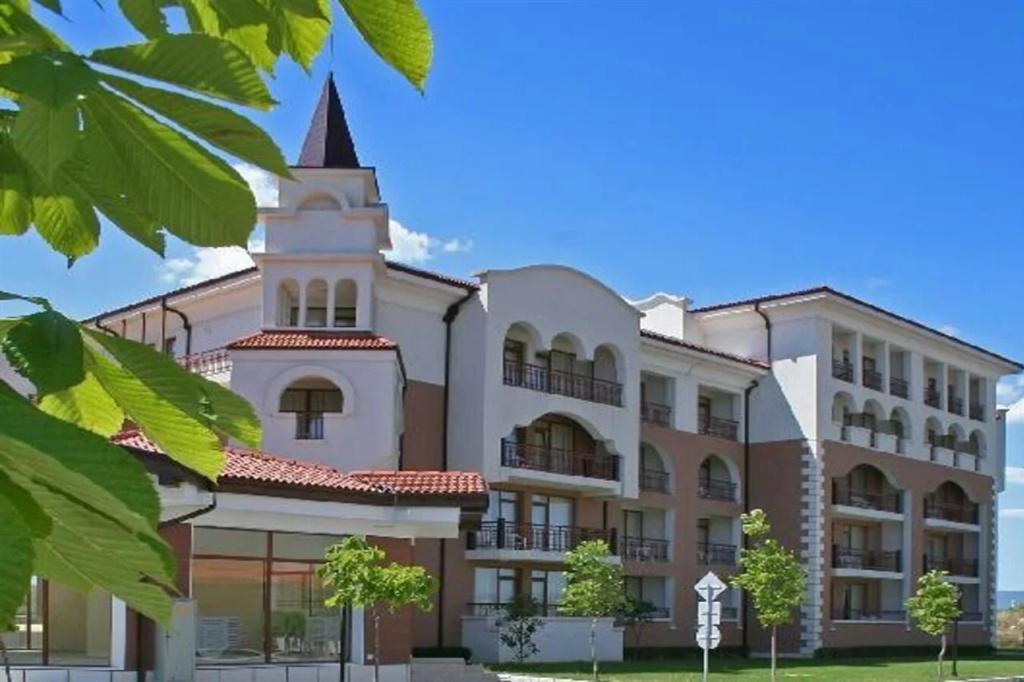 Sunrise Club Apart Hotel - главное фото