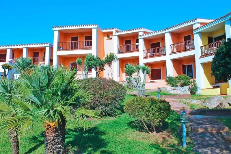 Costa Serena Village Boschetto Holiday - главное фото