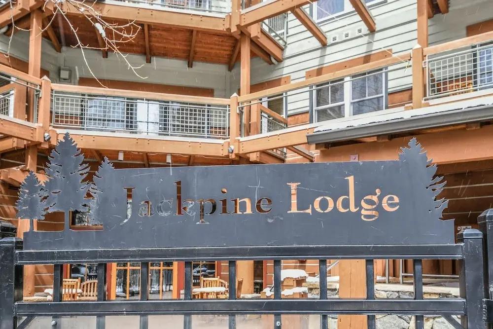 Jack Pine 8025 by SummitCove Vacation Lodging - главное фото