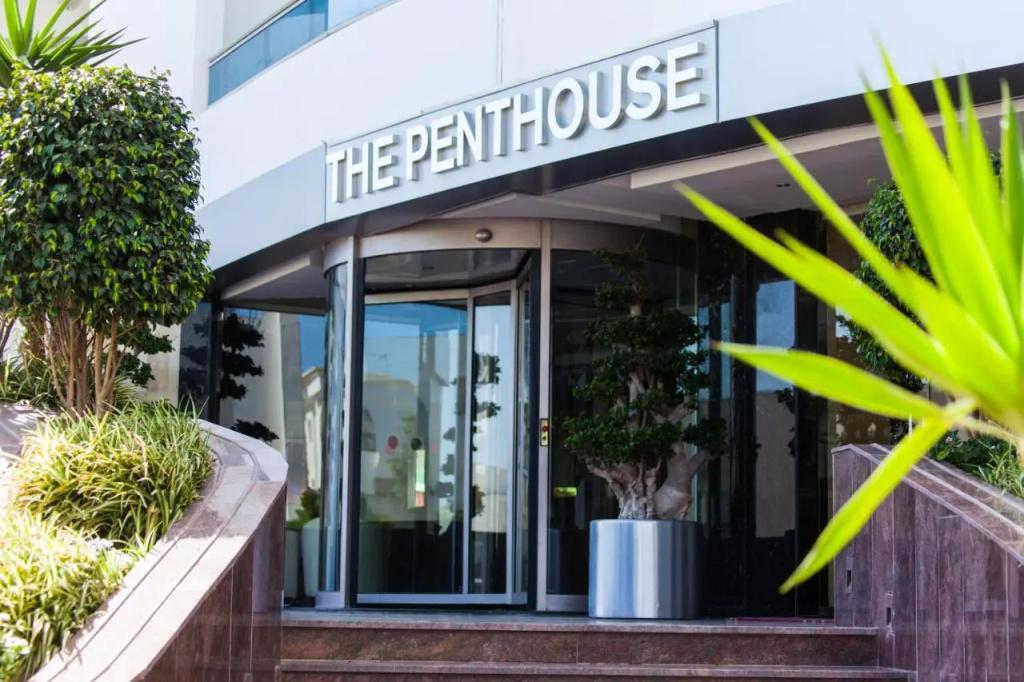 The Penthouse Suites Hotel - главное фото