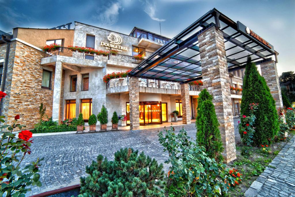 DoubleTree by Hilton Hotel Sighisoara - Cavaler - главное фото