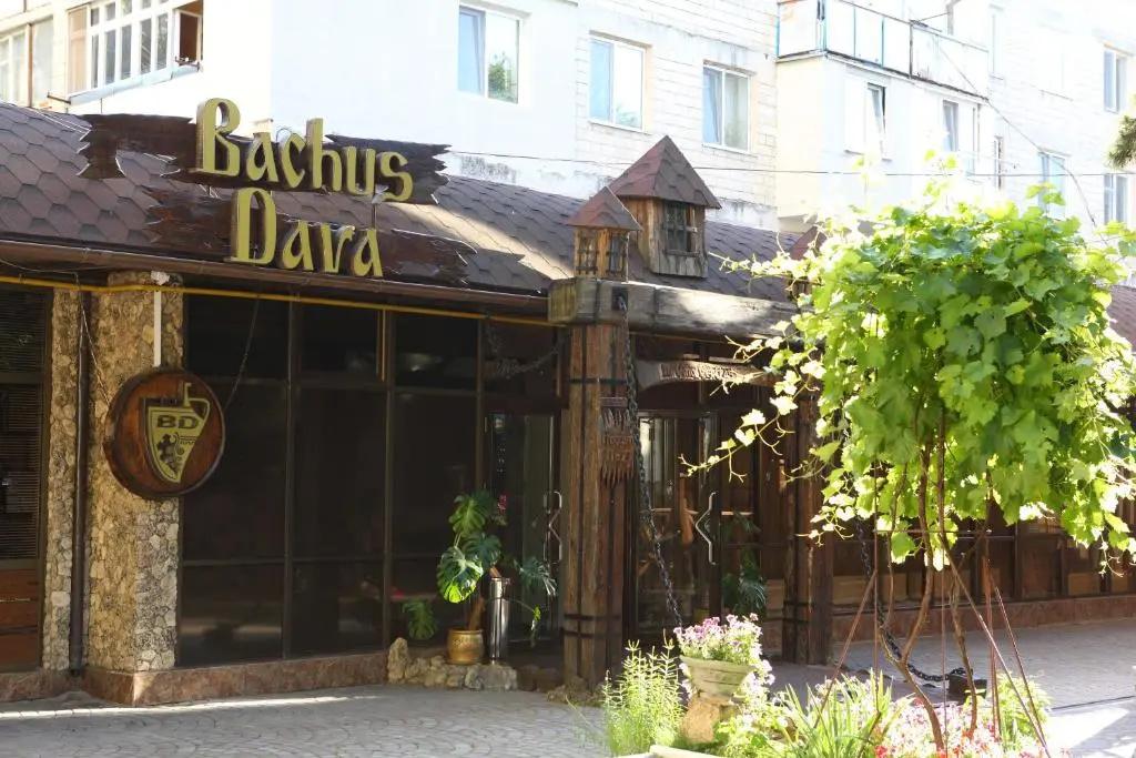 Hotel BACHUS - главное фото