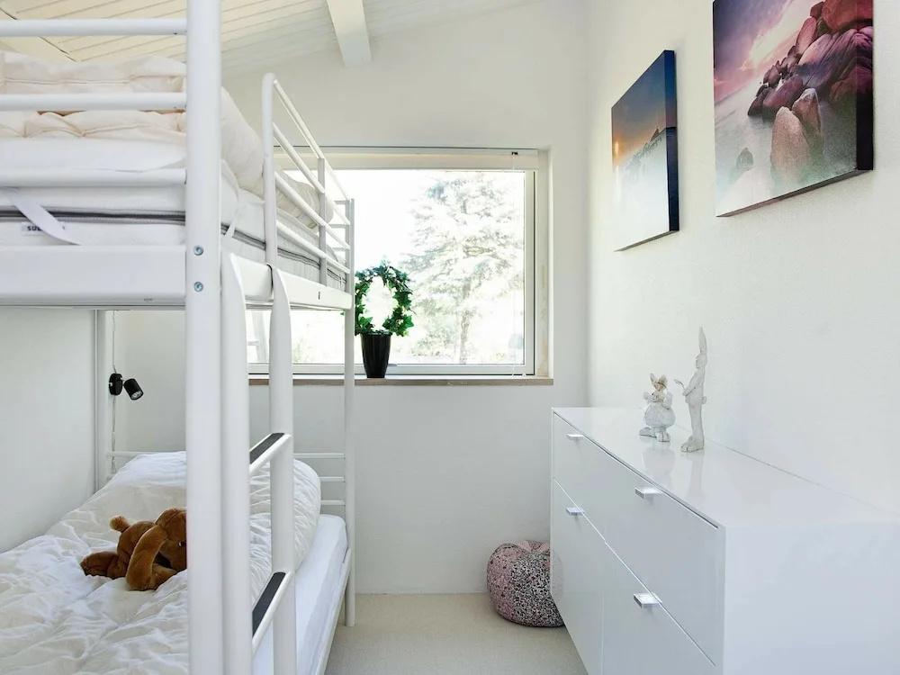 Cozy Holiday Home in Kalundborg Zealand near Terrace - главное фото