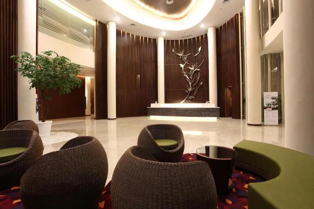 Soll Marina Hotel & Conference Center Bangka - главное фото
