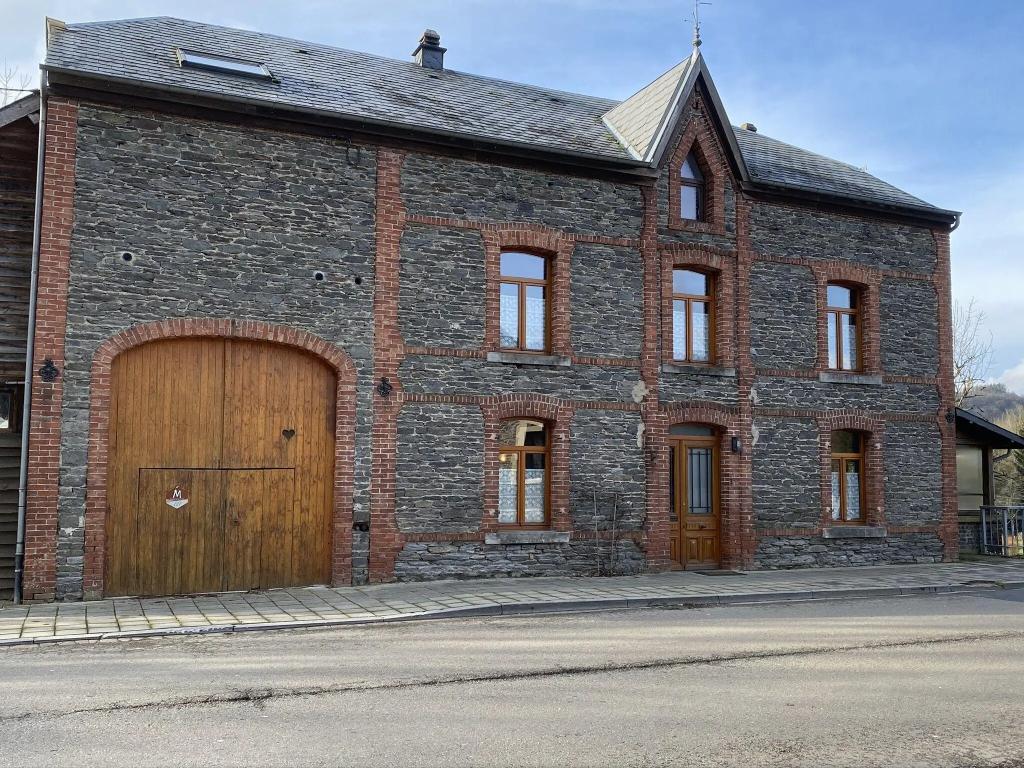 Holiday Home in Semois Valley Near Kayaking - главное фото