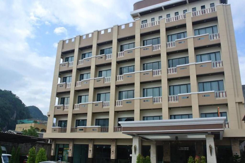 The Centris Hotel Phatthalung - главное фото