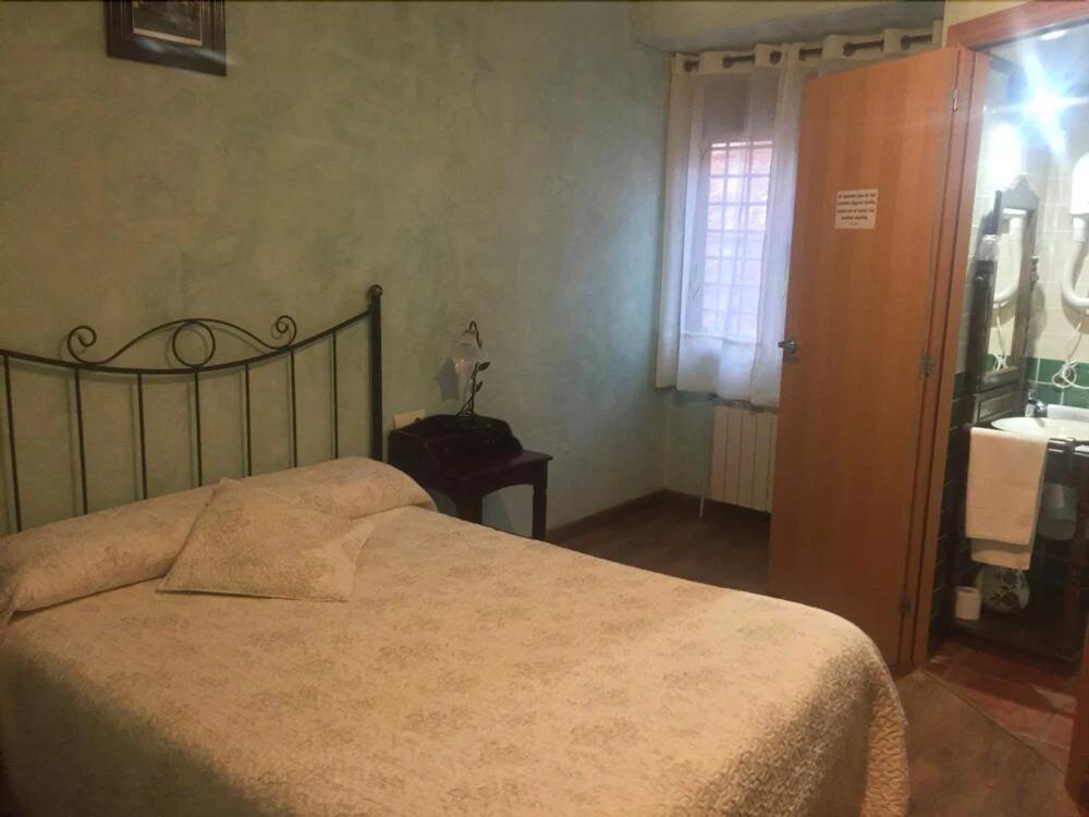 Hostal El Olmo - главное фото
