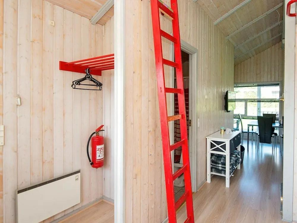 Luxurious Holiday Home in Juelsminde With Sauna - главное фото