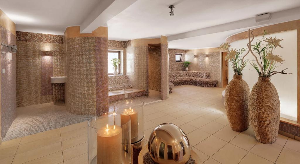 Nells Park Hotel - главное фото