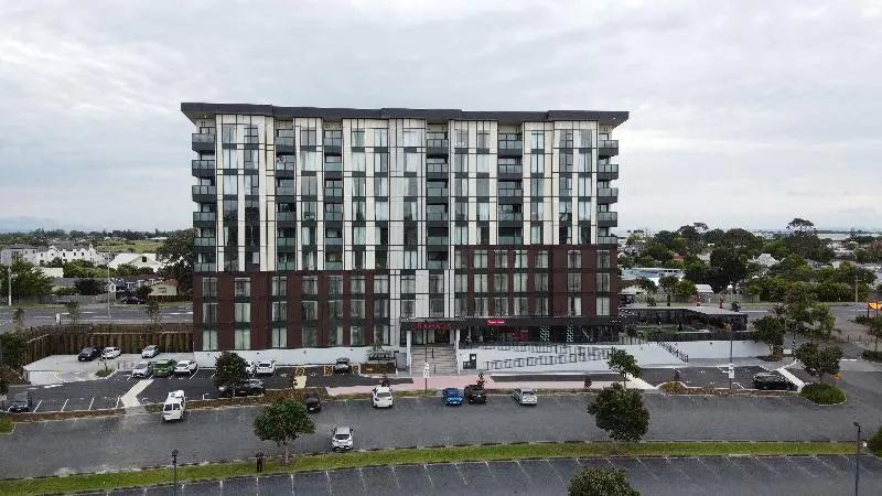 Ramada Suites by Wyndham Auckland Manukau Pacfic Centre - главное фото