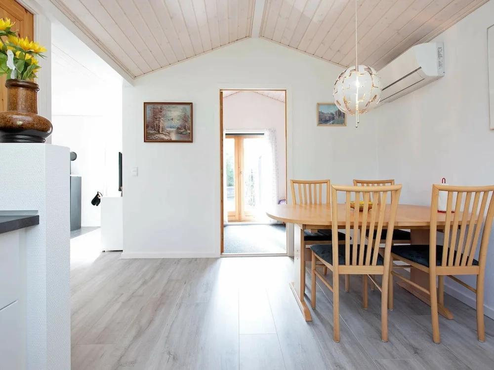 Serene Holiday Home in Kalundborg With Terrace - главное фото
