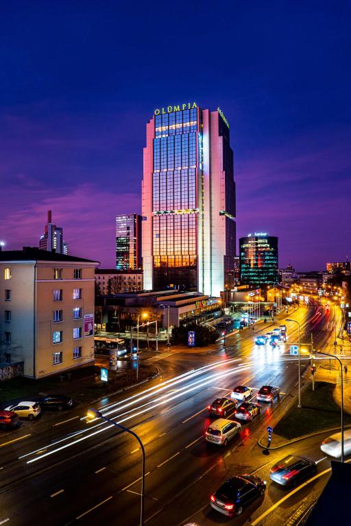 Отель Radisson Blu Hotel Olümpia - главное фото