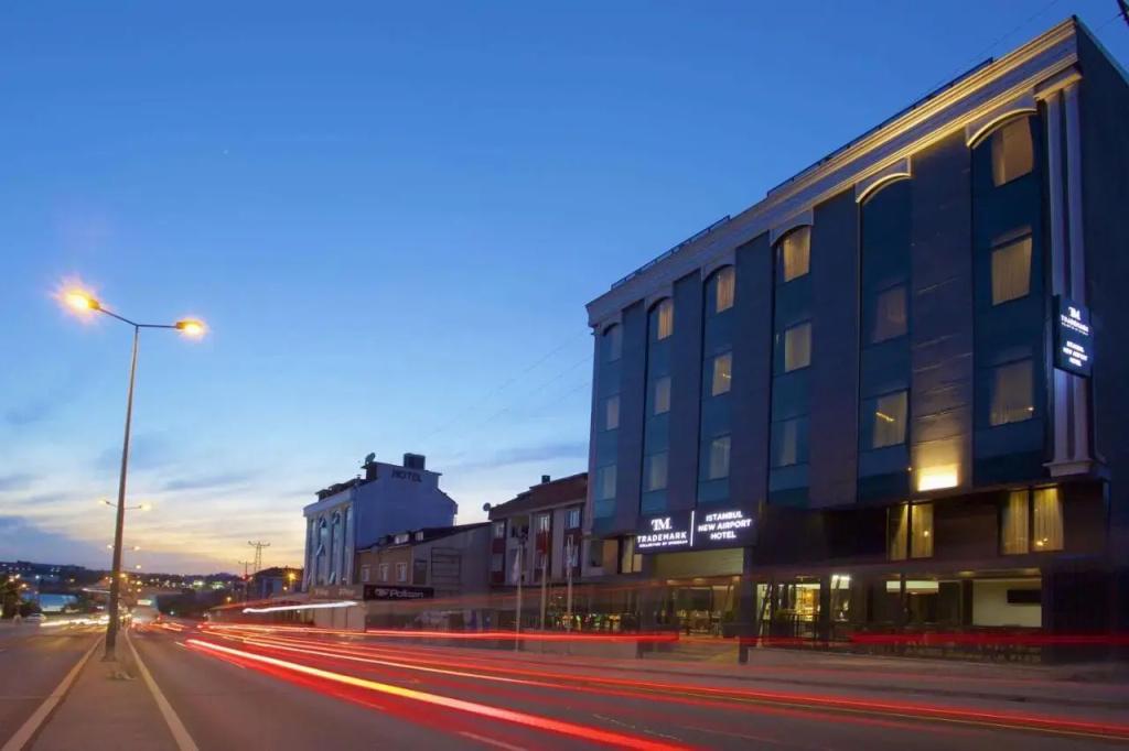 Days Inn By Wyndham Istanbul Arnavutköy - главное фото