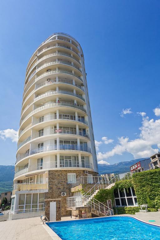 Гостевой Дом Белый Дом в Гурзуфе на Строителей - главное фото